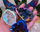 Aura Geodes - www.blissfulagate.com